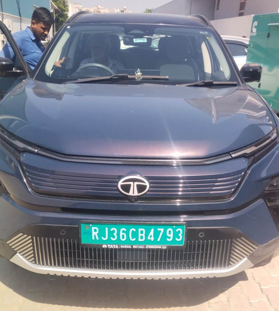 2025 Tata Harrier EV Empowered SUV 23642 km 1 year for sale in Vaishnav Yard Bhilwada Rajasthan 311001 Jaipur — photo 2