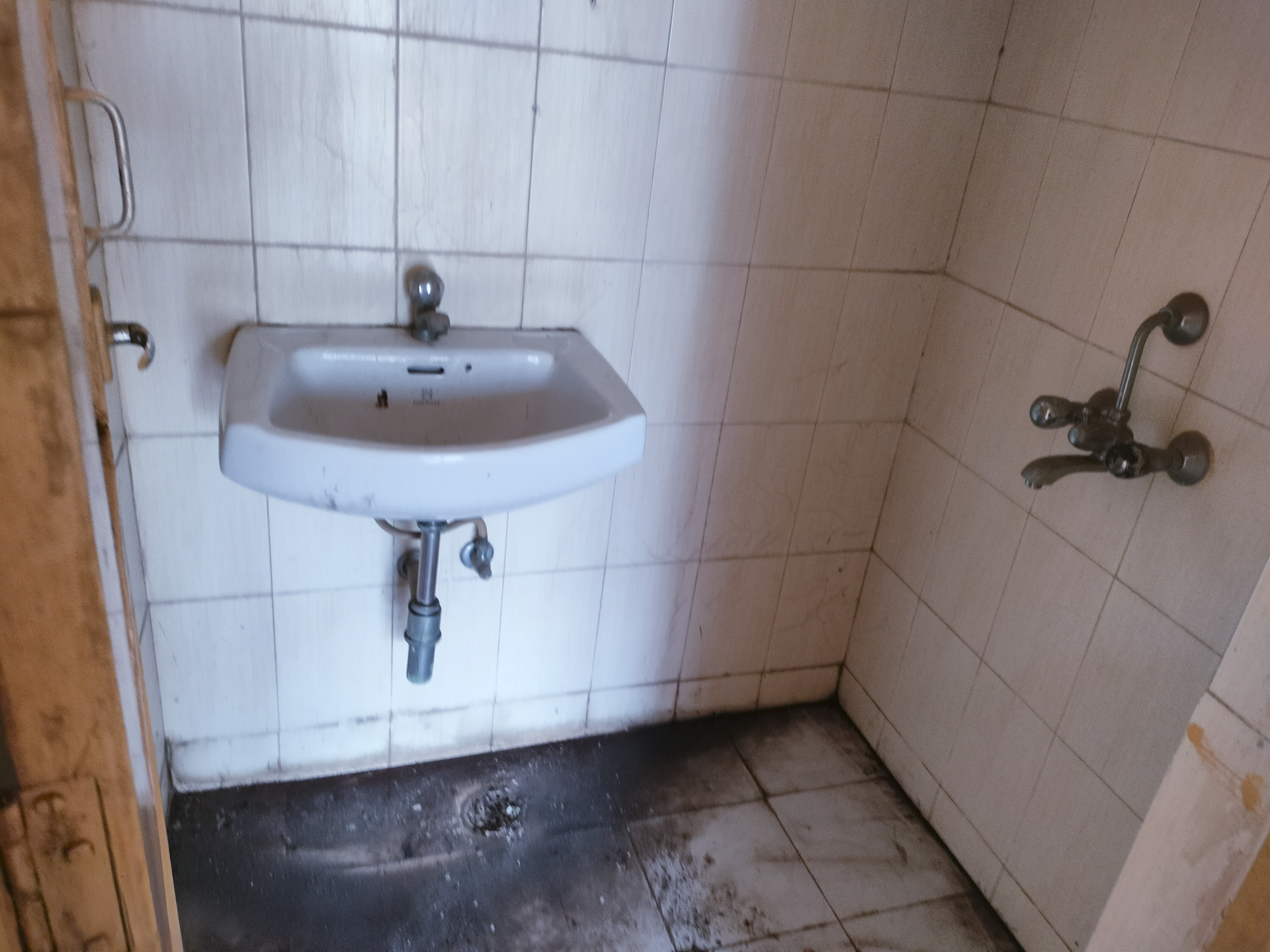 2 BHK Flat for sale in VIDYA SAGAR CHS, Dronagiri Residential Complex Mumbai — photo 15