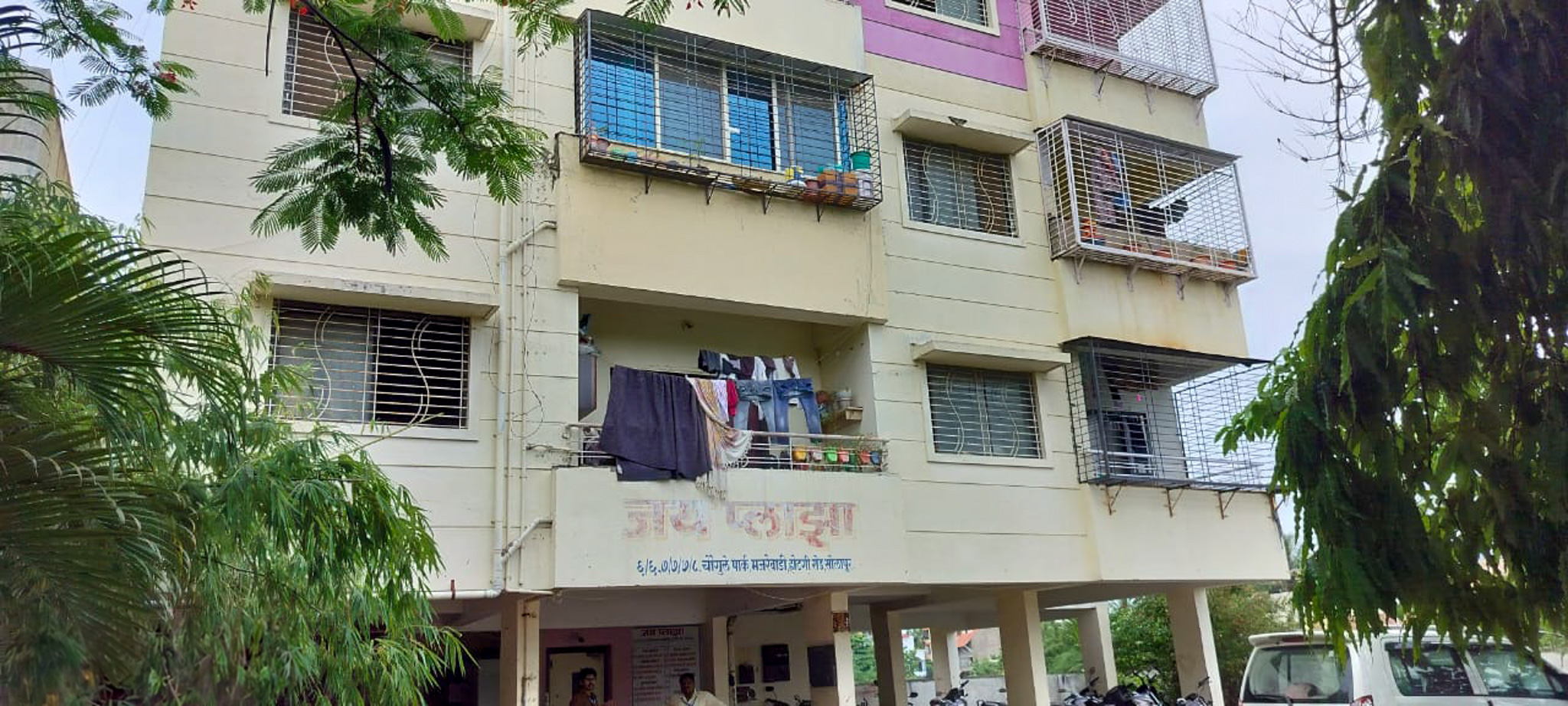 59.57 square meter Flat for sale in Majrewadi Solapur — photo 3