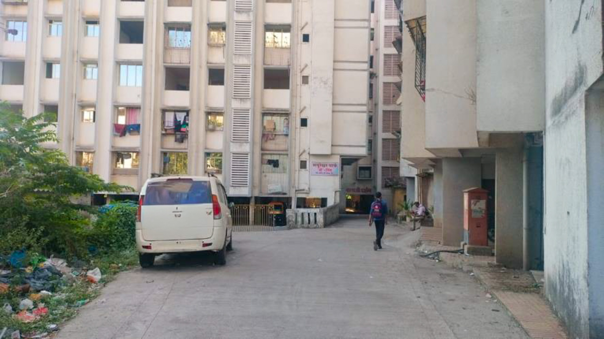Flat for sale in Kalyan — photo 1