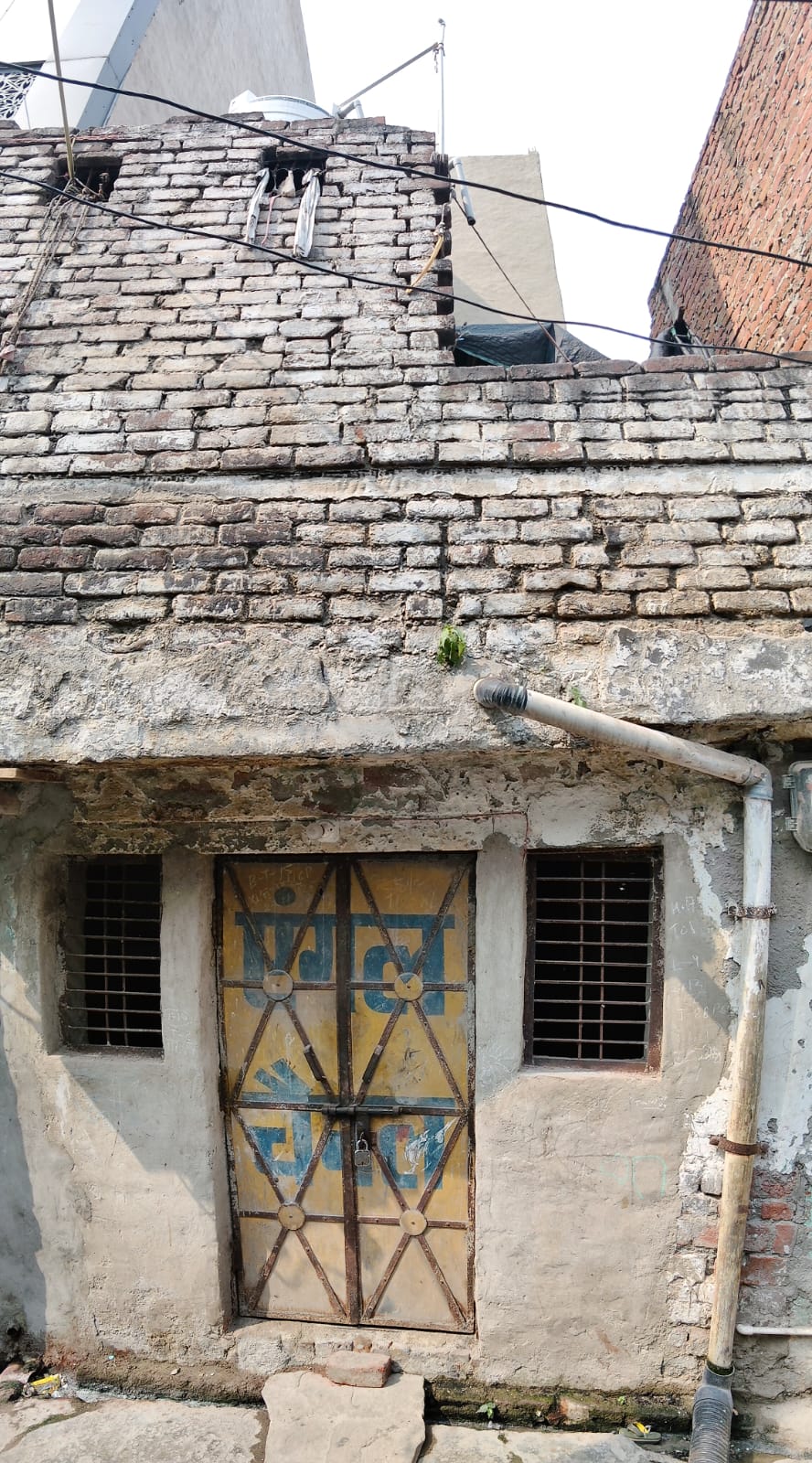 41.83 square meter Individual House for sale in Bulandshahr — photo 1