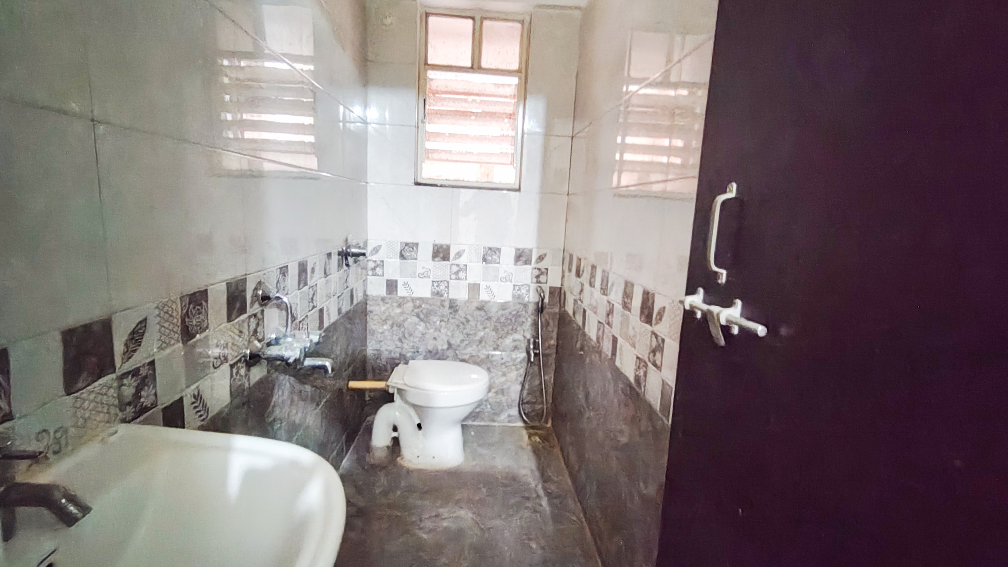 124.55 square meter Flat for sale in Defence Colony Co Op Housing Society, Phase 4, Pune — photo 12