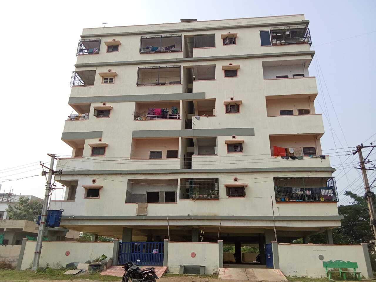 Flat for sale in Khammam — photo 2