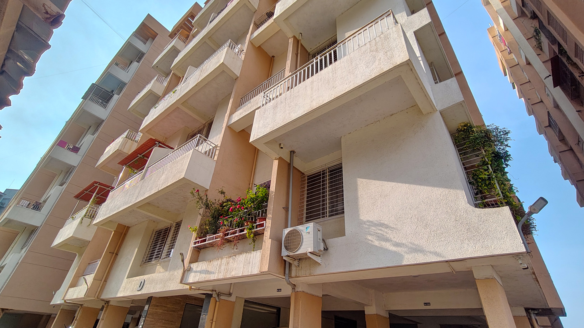126.93 square meter Flat for sale in Pune