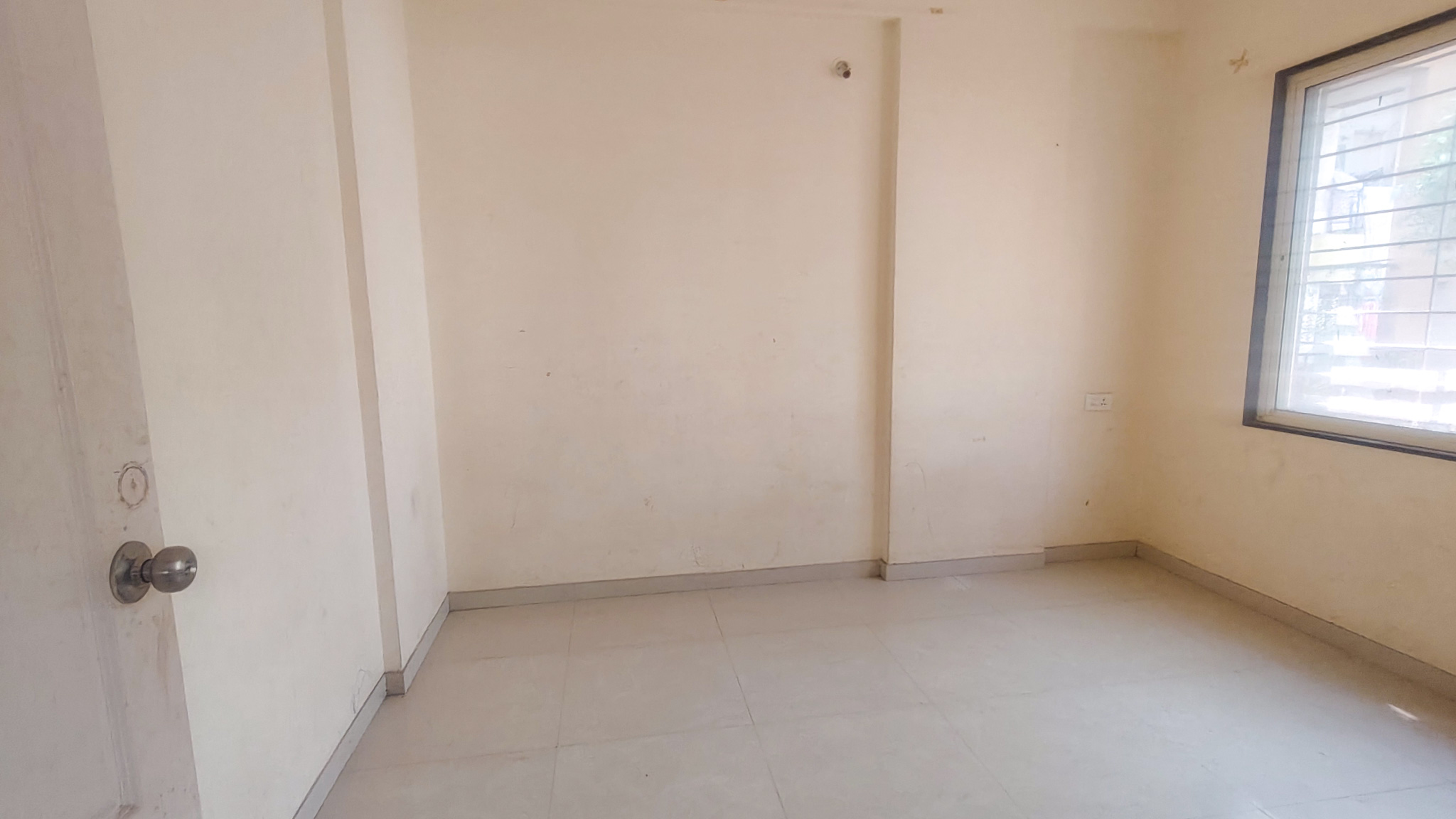 460 square feet Flat for sale in Pune — photo 9