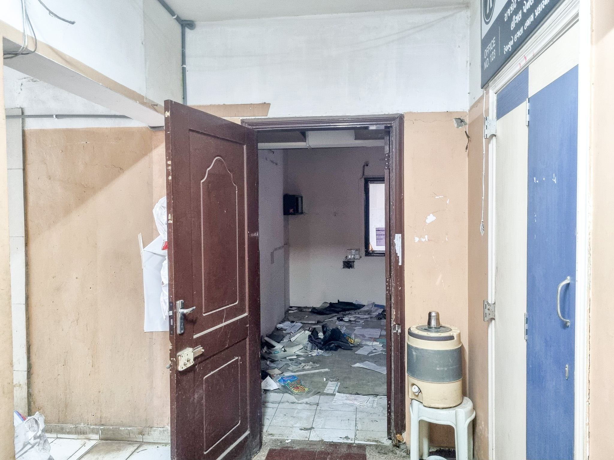 Office for sale in Rajkot Rajkot — photo 1