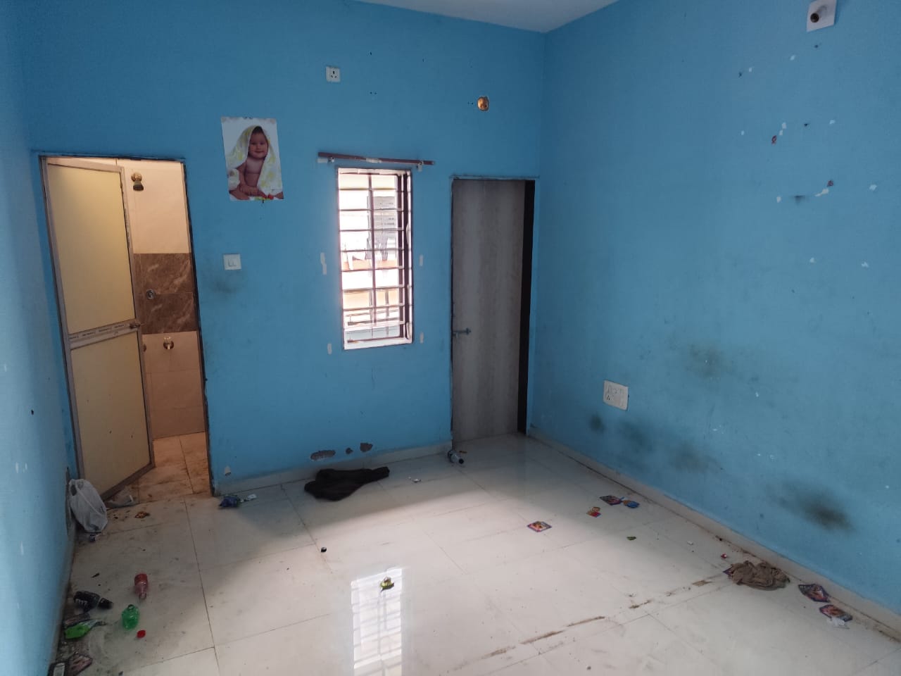678.63 square feet Individual House for sale in Miyani GIDC — photo 4