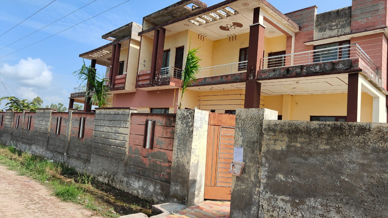 505.86 square meter Individual House for sale in Tarn Taran — photo 1