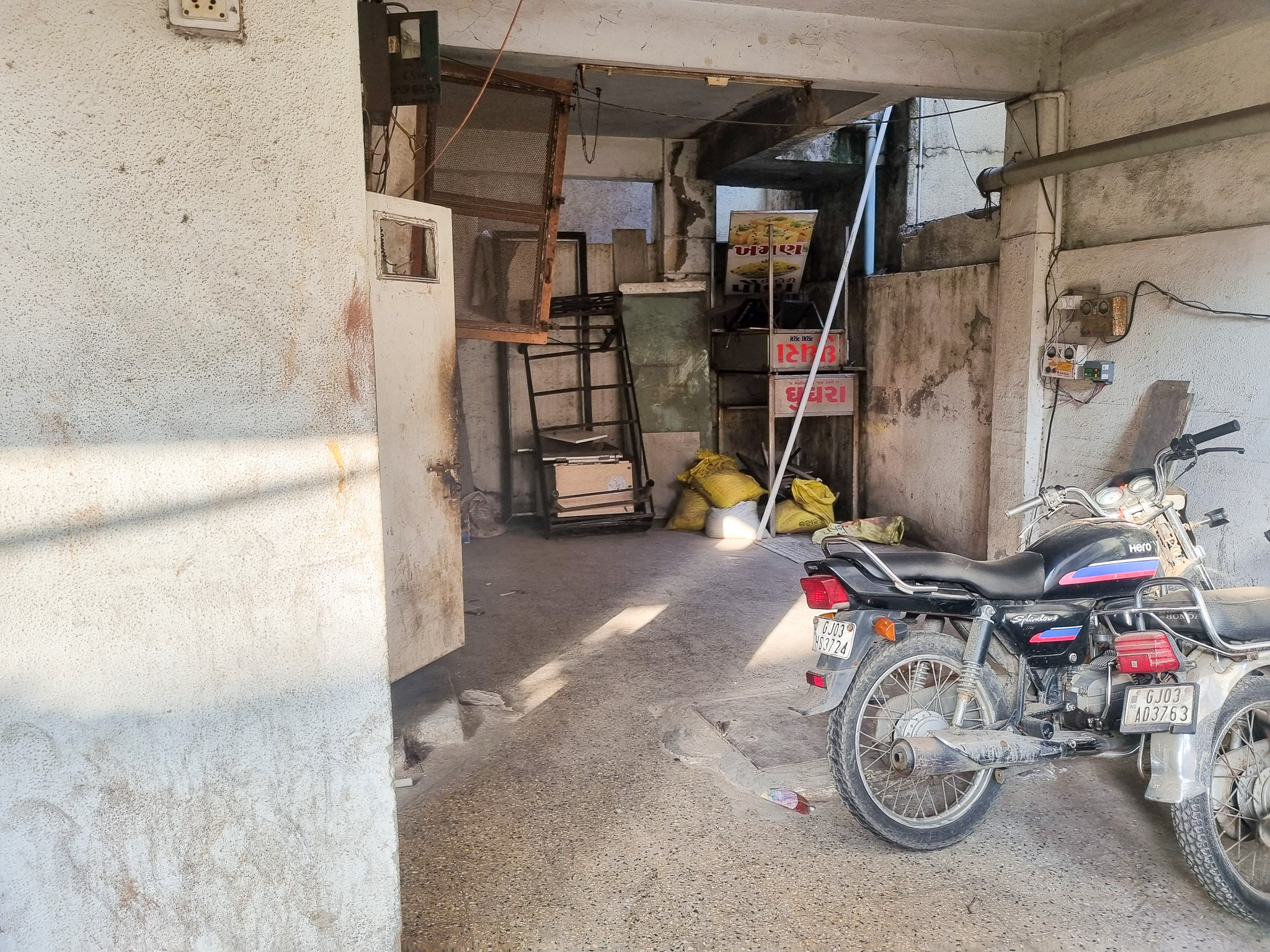 Flat for sale in Rajkot — photo 2