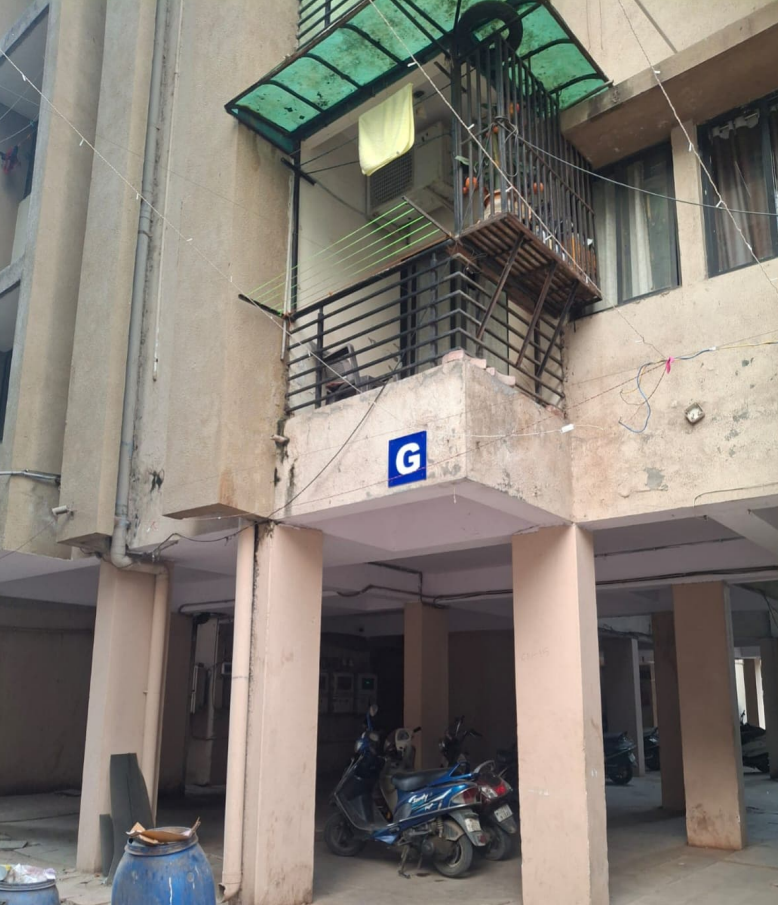 96.15 square meter Flat for sale in Ramol Ahmedabad — photo 3