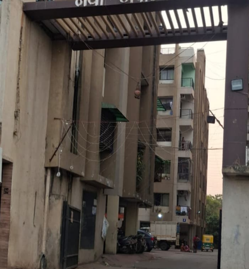 96.15 square meter Flat for sale in Ramol Ahmedabad — photo 2
