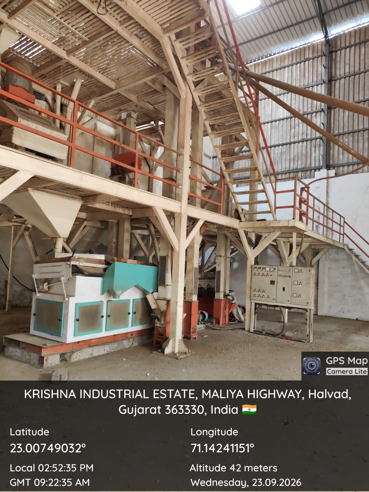 1086.3 square meter Industrial Plot with Factory Building for sale in HALVAD Halvad — photo 3
