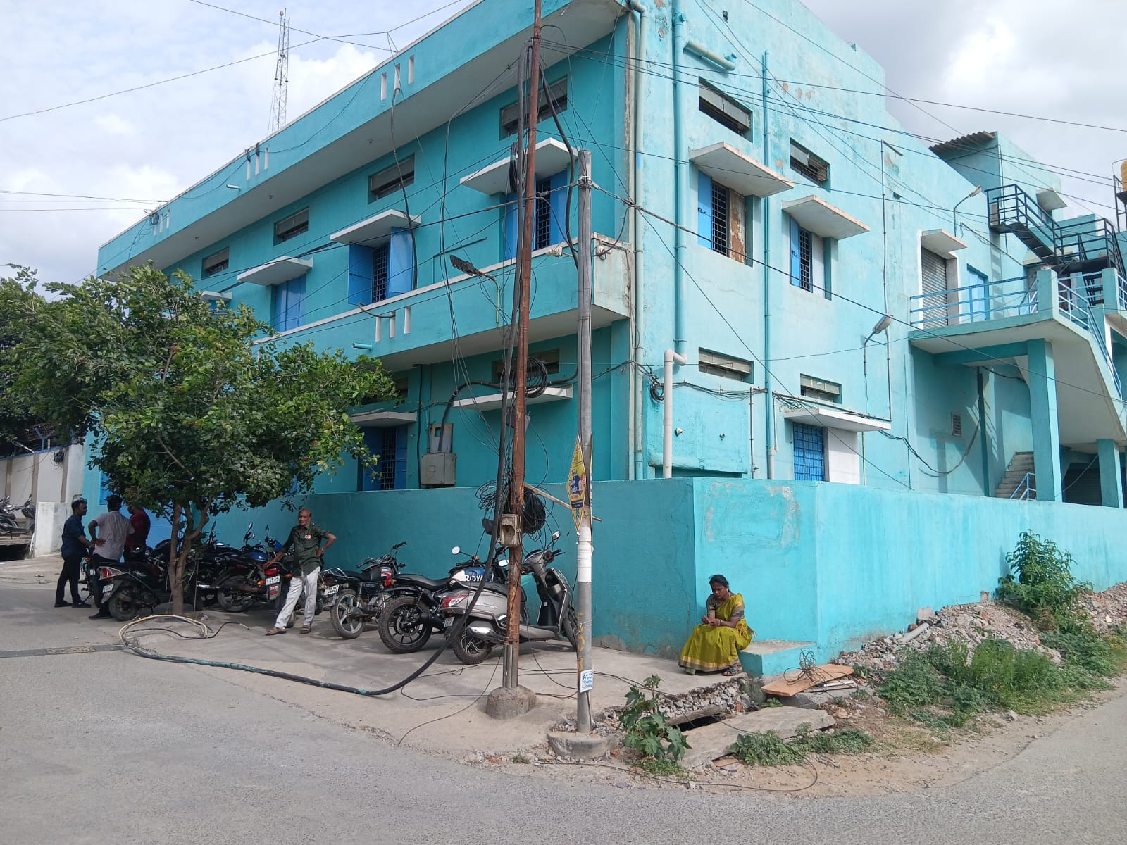6283 square feet Industrial Plot with Factory Building for sale in Hosur — photo 1