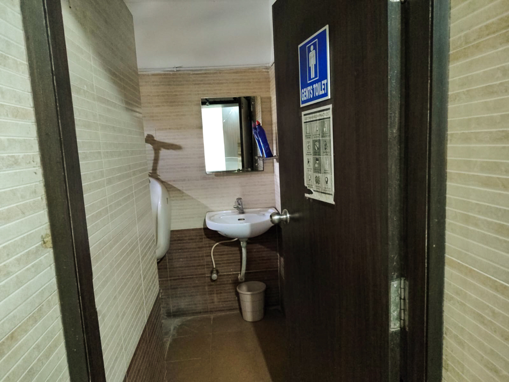 1915 square feet Flat for sale in Hyderabad — photo 7