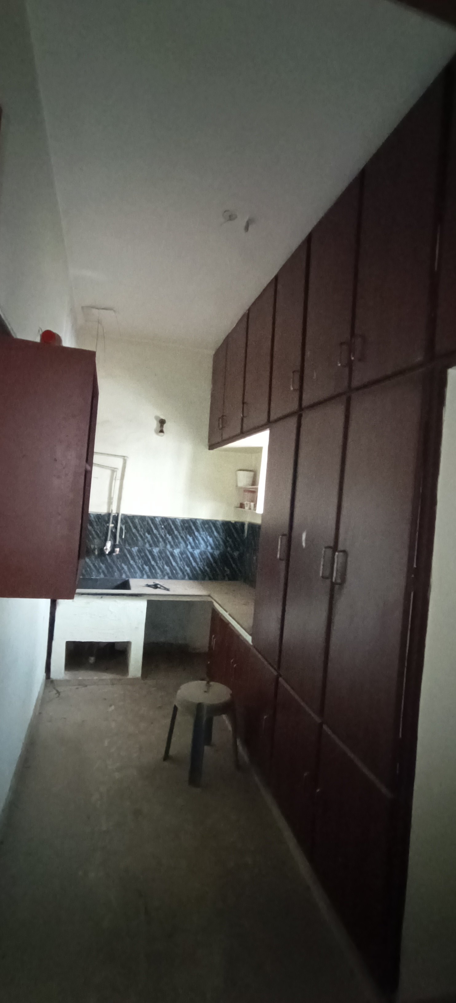 697 square feet Flat for sale in RAJU COMPLEX, Dibbala Road, Opp RTC Bus Depo Ongole — photo 5