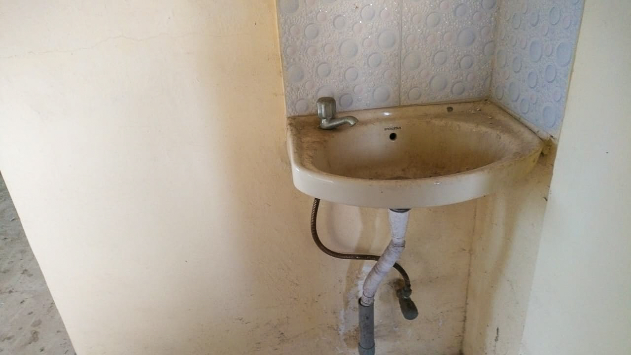 370 square feet Flat for sale in Khapoli — photo 2