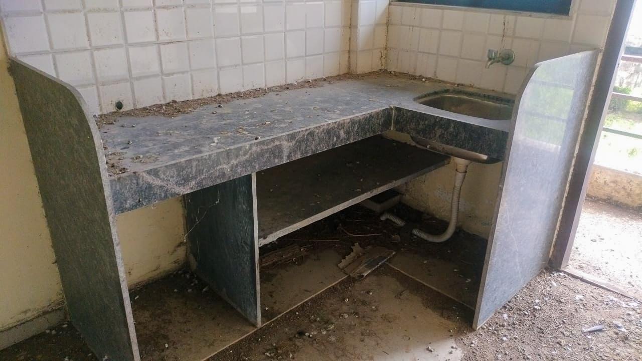 370 square feet Flat for sale in Khapoli — photo 6