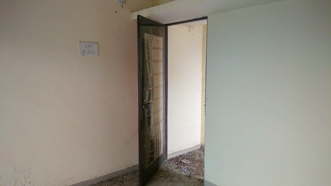 370 square feet Flat for sale in Khapoli — photo 9