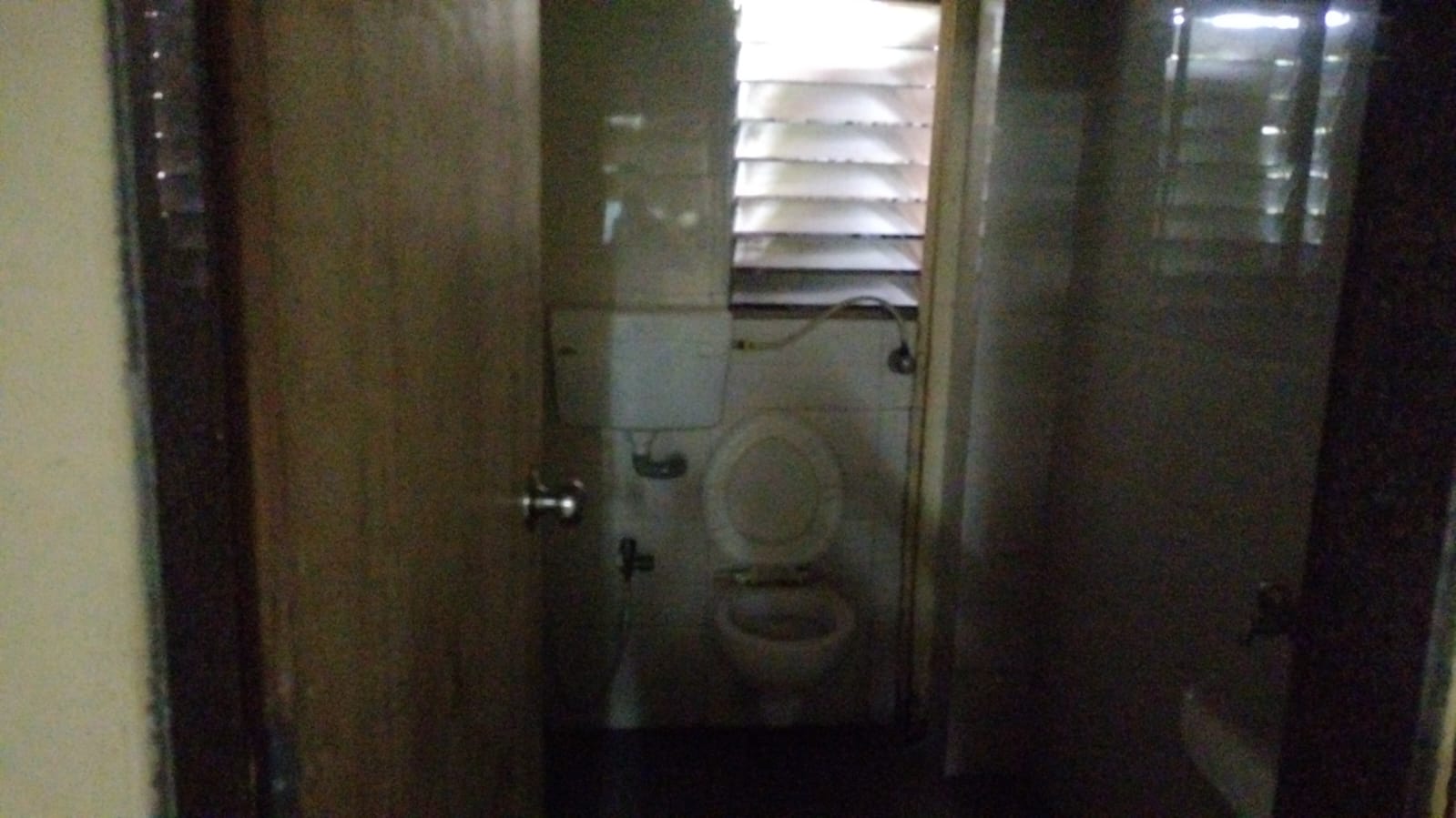 529 square feet Office for sale in SAKINAKA Mumbai — photo 8