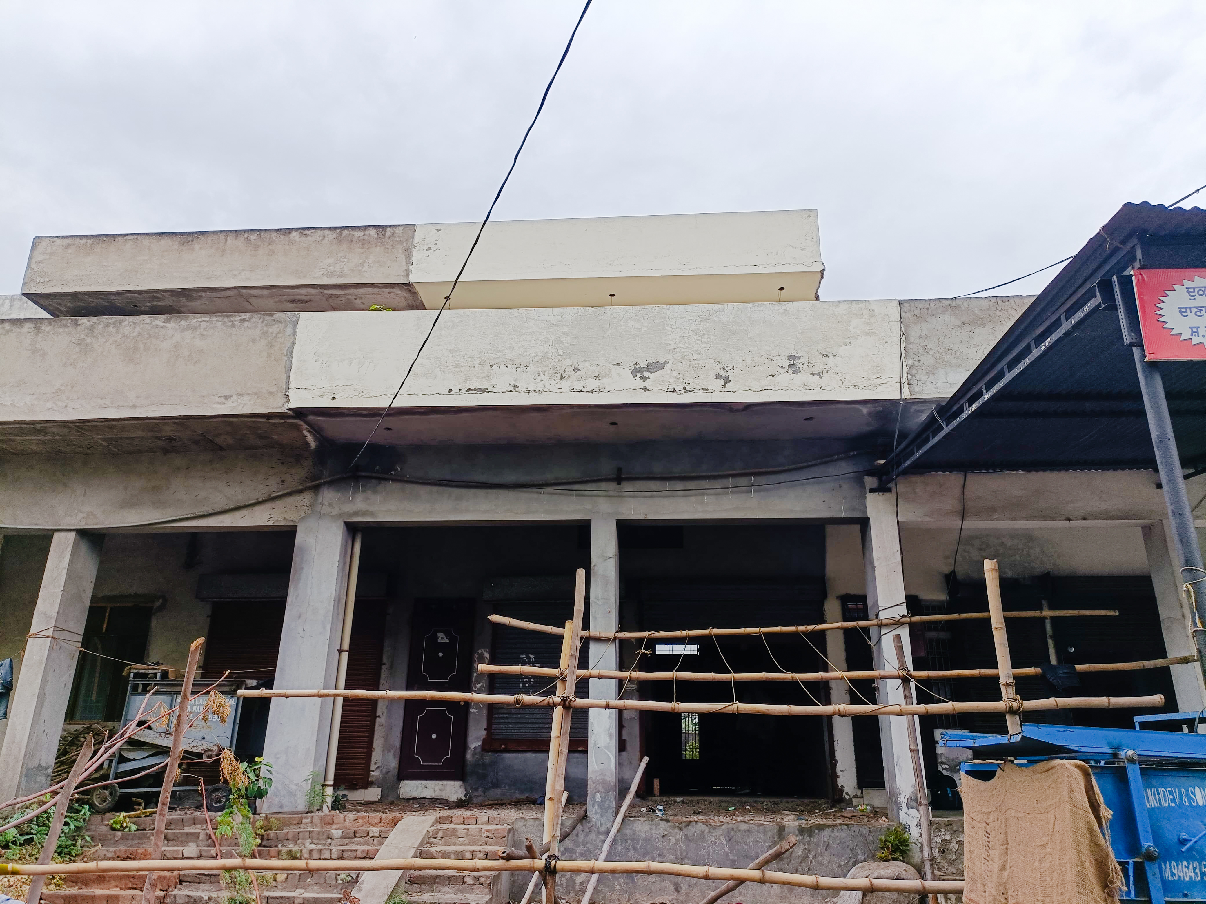 Shops for sale in NEW GRAIN MARKET BANGA SBSB NAGAR Banga — photo 3