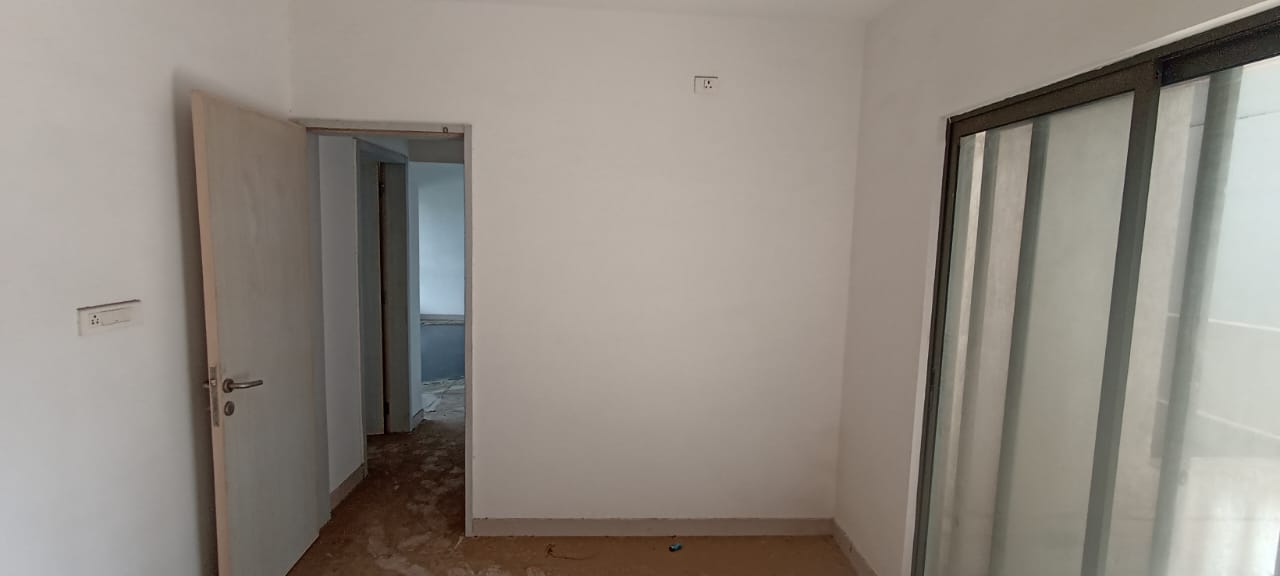 965 square feet Flat for sale in Pune — photo 5
