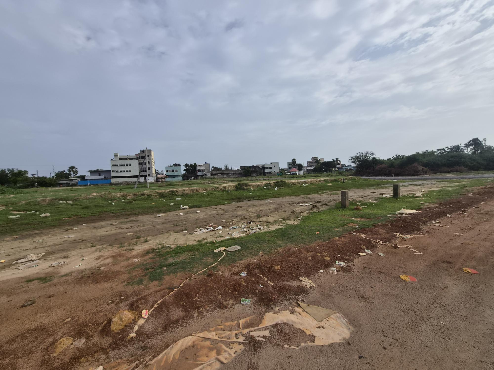 787.68 square yard Plot for sale in KAIKALURU Eluru — photo 2
