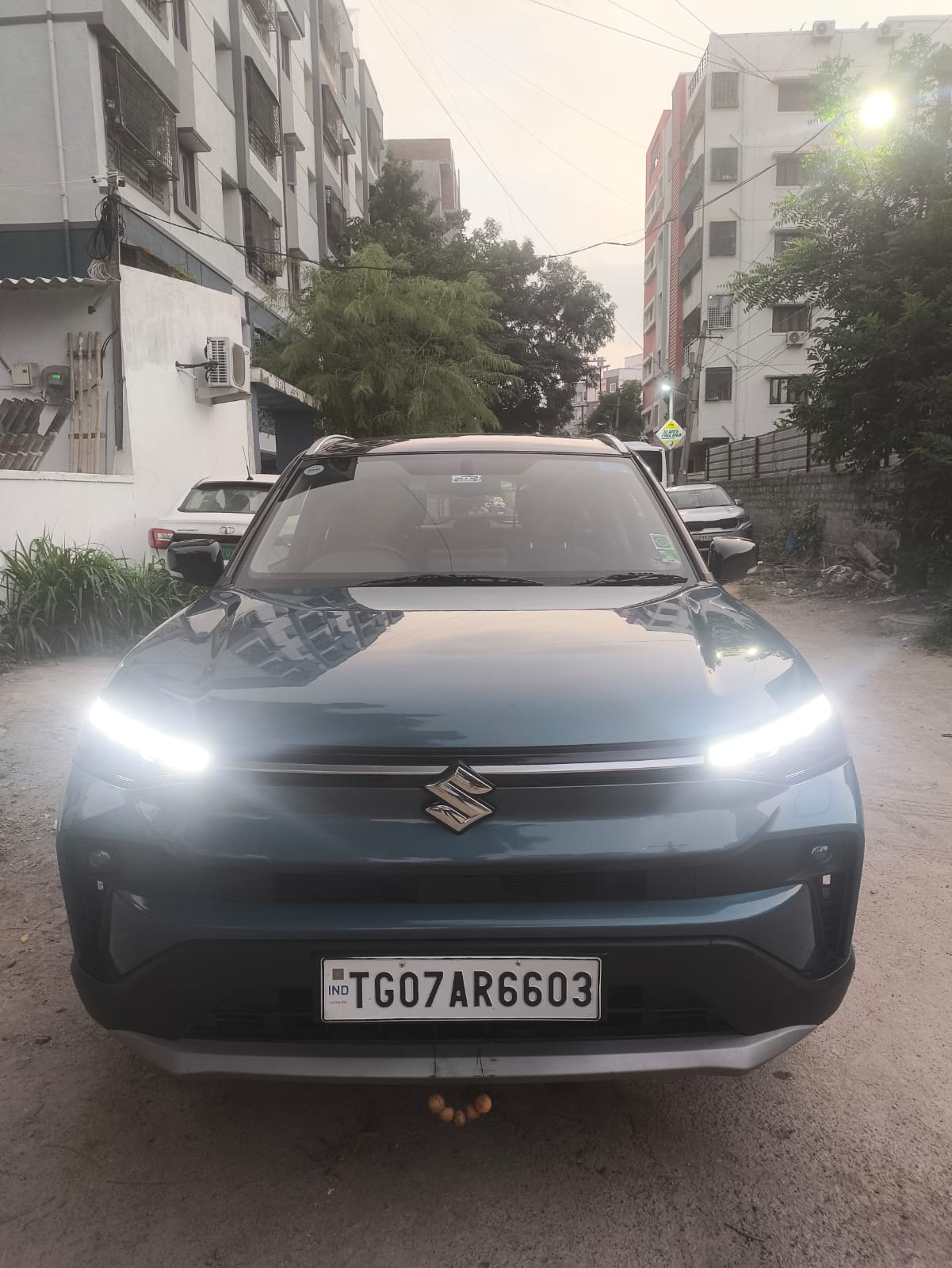 2025 Maruti Suzuki Victoris ZXi SUV 18263 km 1 year for sale in SM ASSOCIATES Hyderabad — photo 1