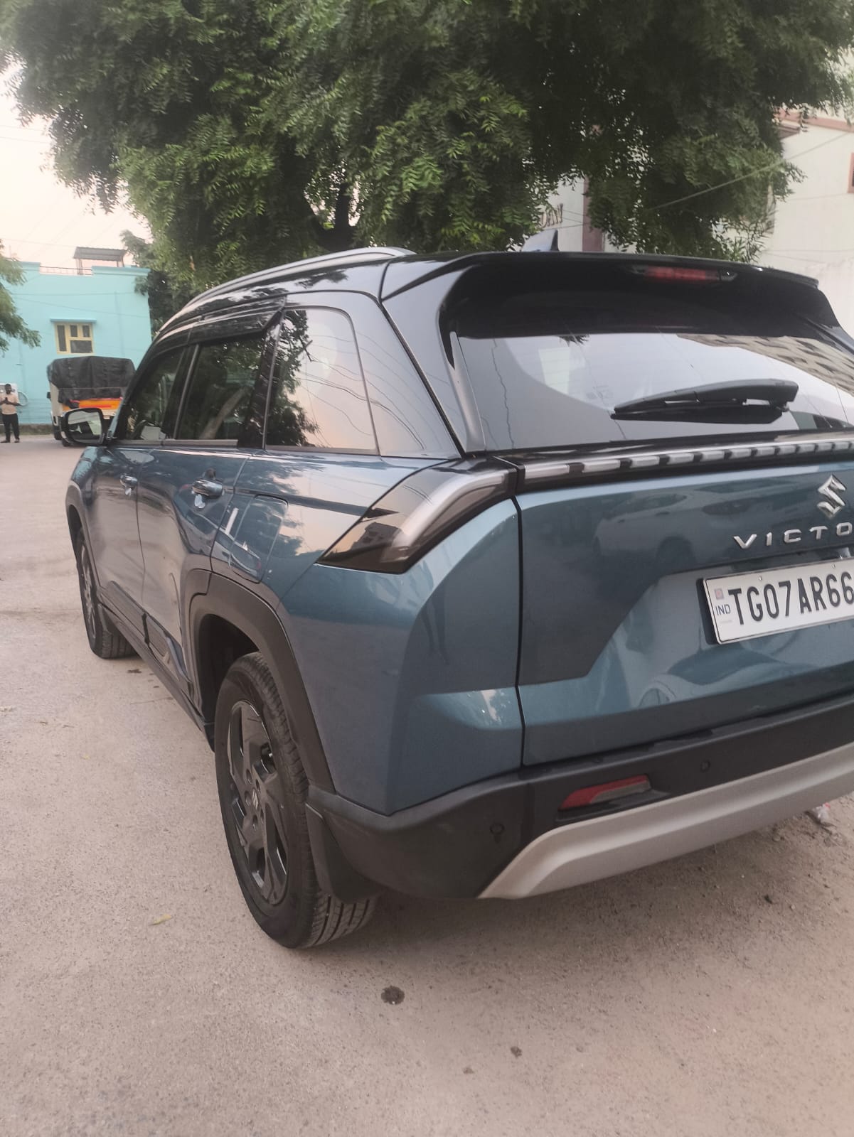 2025 Maruti Suzuki Victoris ZXi SUV 18263 km 1 year for sale in SM ASSOCIATES Hyderabad — photo 5
