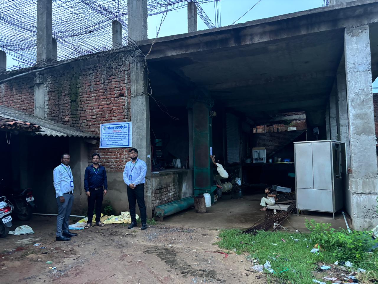 149.59 square meter Shops for sale in Ramanujganj — photo 1