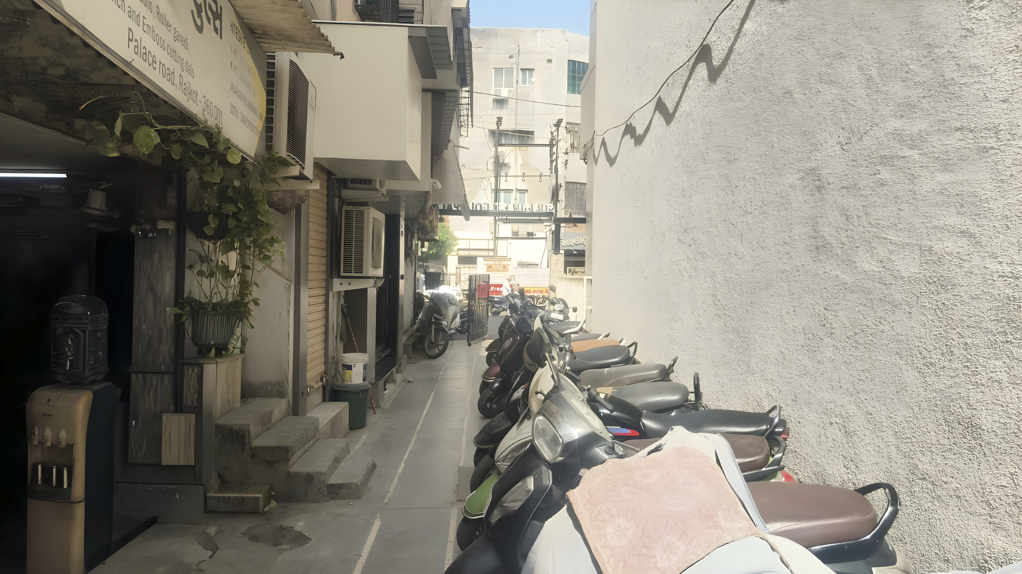 20.44 square meter Shops for sale in Palace Road, Rajkot Rajkot — photo 9