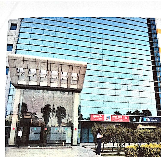2004 square feet Office for sale in Noida — photo 3