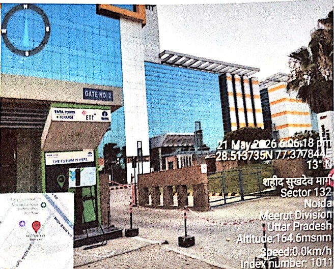 2004 square feet Office for sale in Noida — photo 2