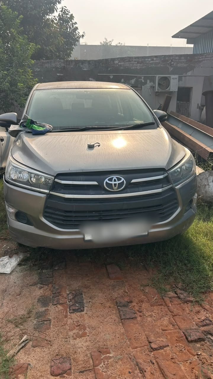 2020 Toyota Innova Crysta GX 8 Seater MUV 60130 km 6 years for sale in Recovery Agency Bhondsi — photo 1