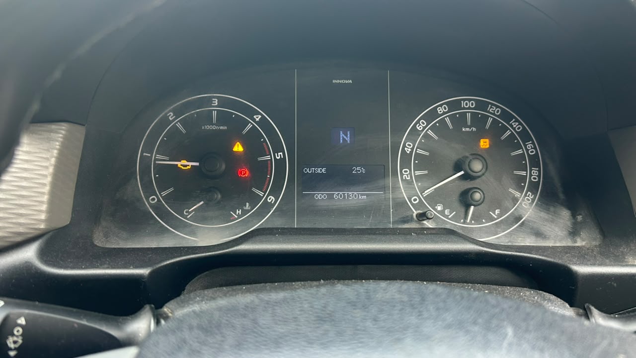 2020 Toyota Innova Crysta GX 8 Seater MUV 60130 km 6 years for sale in Recovery Agency Bhondsi — photo 6