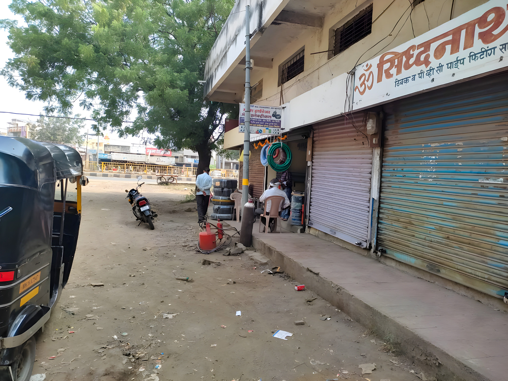 32 square meter Shops for sale in Erandol — photo 5
