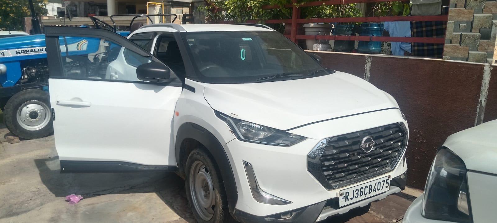 2024 Nissan Magnite XE SUV 53127 km 2 years for sale in NA Industrial Area Gohana — photo 1