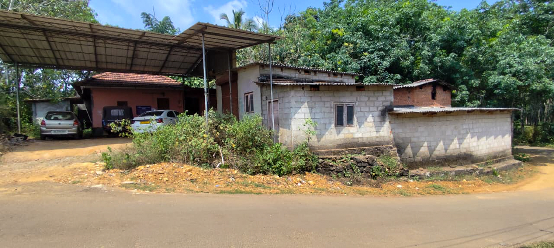 4 BHK Individual House for sale in NIL, NEDUMKUNNAM VILLAGE KARUKACHAL — photo 2