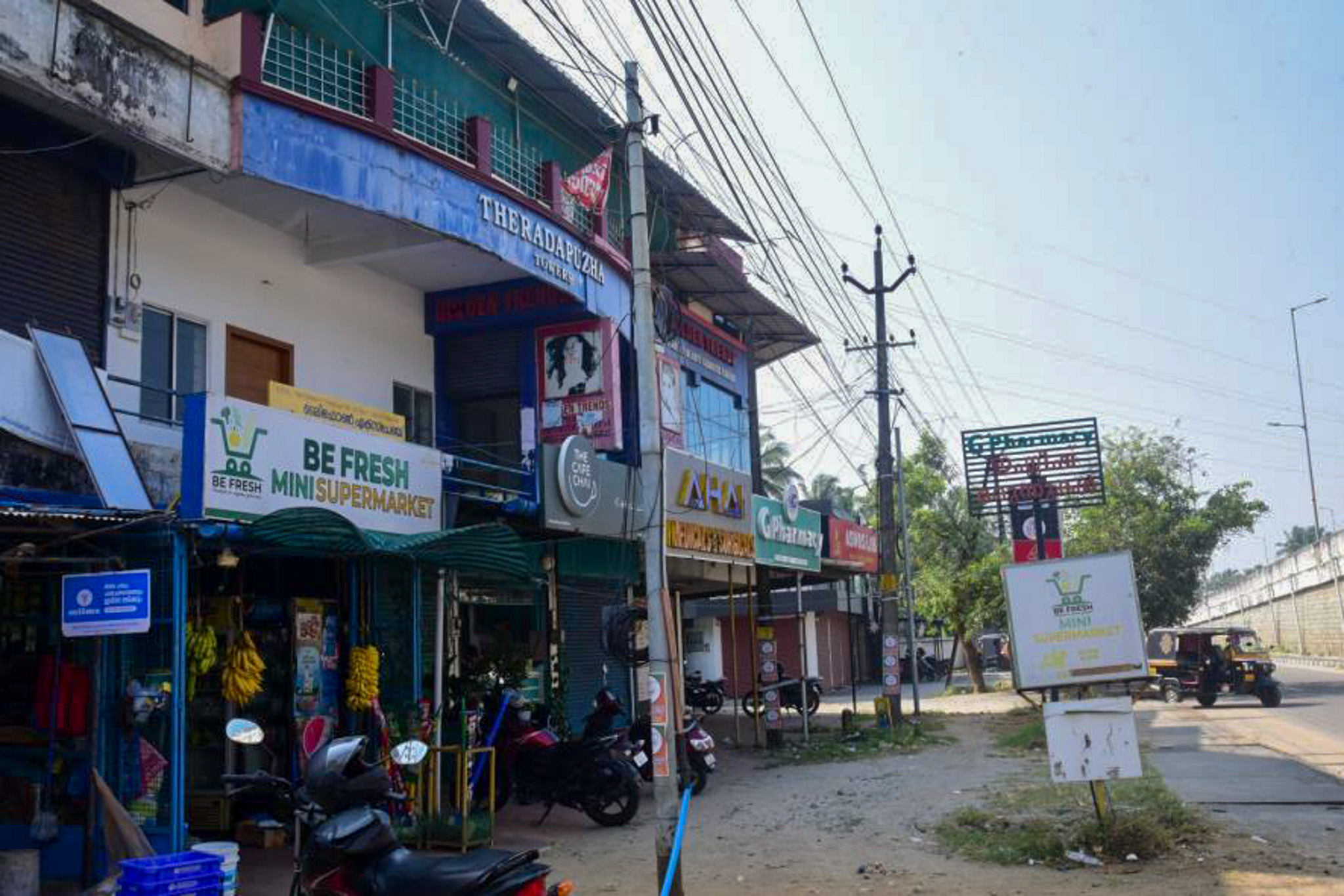 1130 square feet Shops for sale in 1ST FLOOR, THERADUPUZHA TOWERS, NH JUNCTION, MANAPULLIKAVU, PALAKKAD - 678013, KERALA STATE Palakkad — photo 3