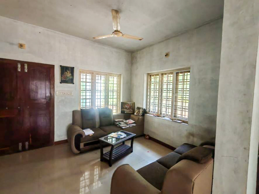 1127 square feet Individual House for sale in valappad village Chavakkad — photo 11