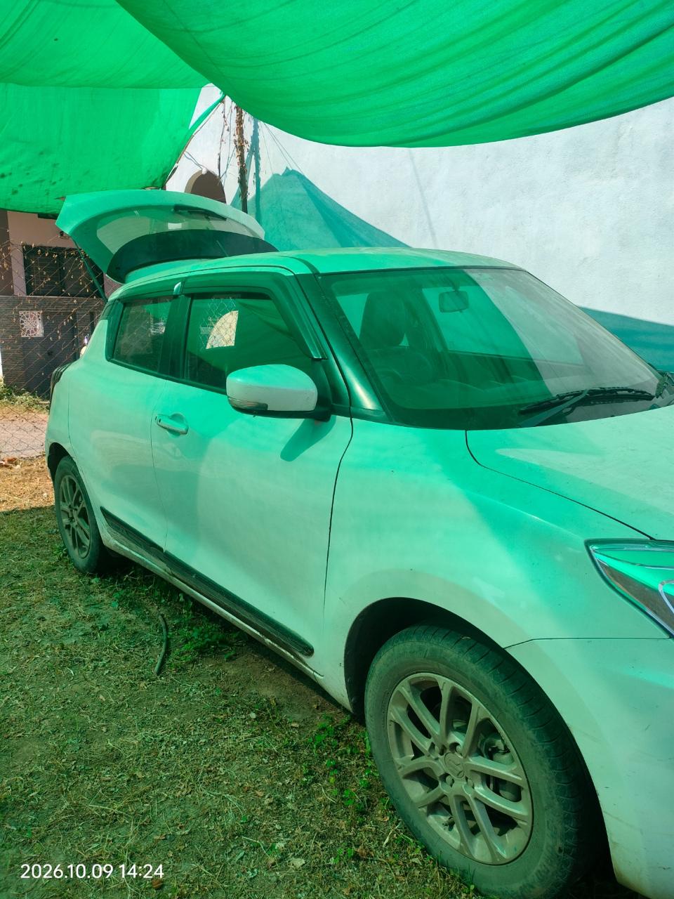 2023 Maruti Suzuki Swift ZXi Hatchback 89500 km 3 years for sale in JOBAT Jobat — photo 2