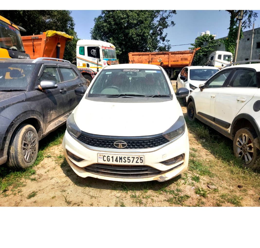 2023 Tata Tigor XM MT Sedan 150000 km 3 years for sale in SURYA YARD Korba — photo 1