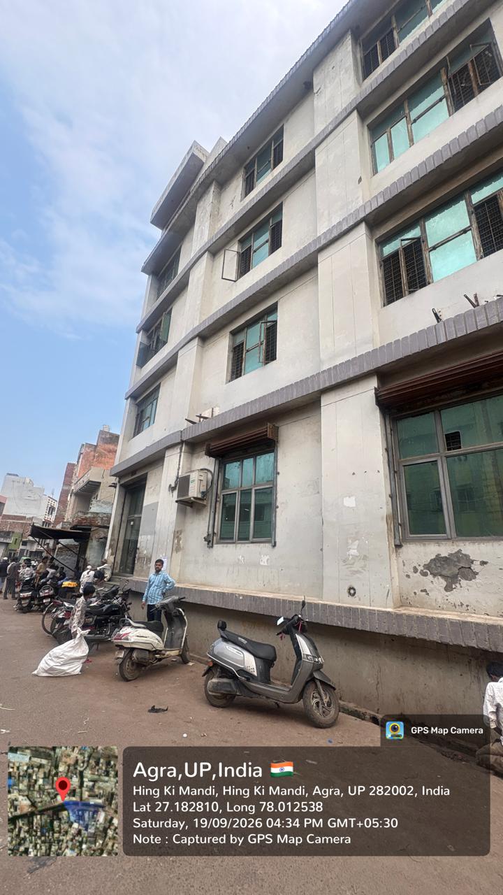246.84 square meter Individual House for sale in AGRA MANTOLA Agra — photo 4