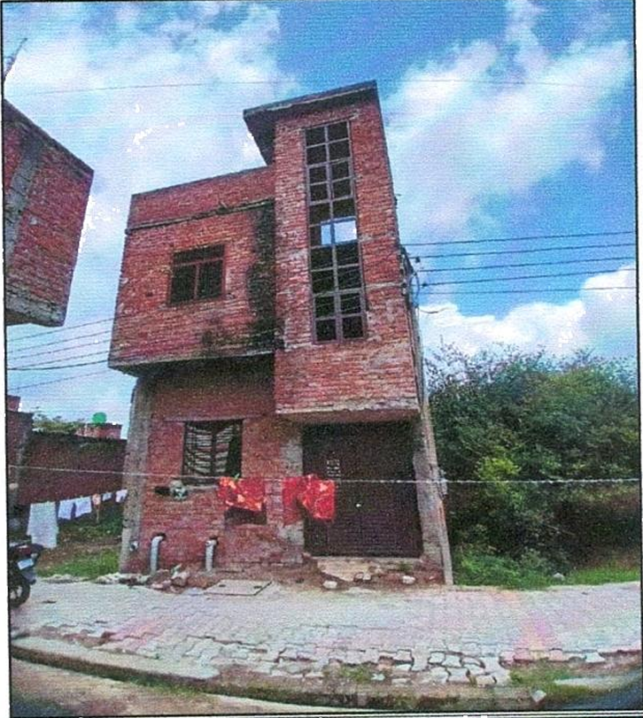 68.56 square meter Individual House for sale in Firozabad — photo 1