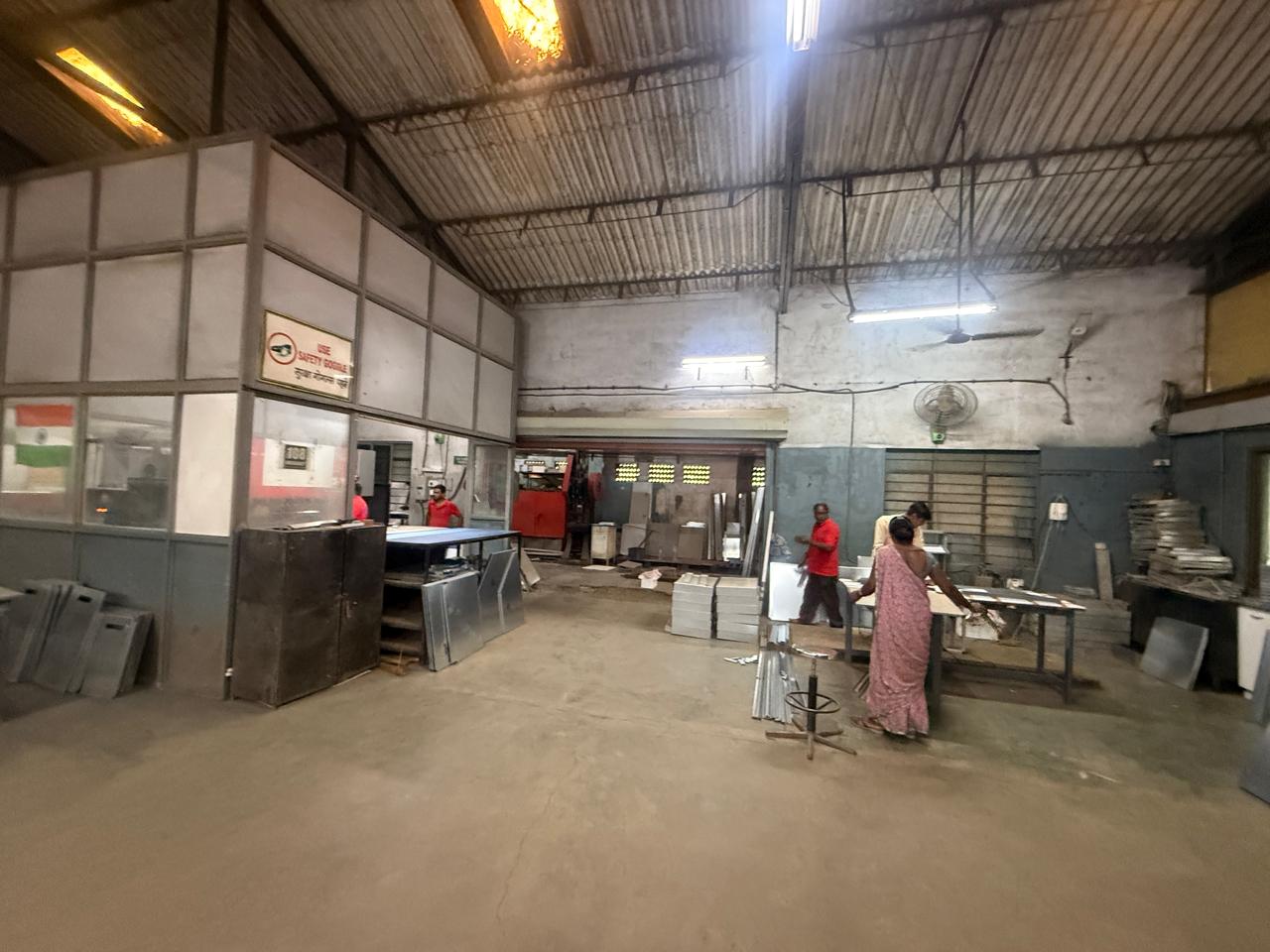 1050 square meter Industrial Plot with Factory Building for sale in SILVASSA Silvassa — photo 3