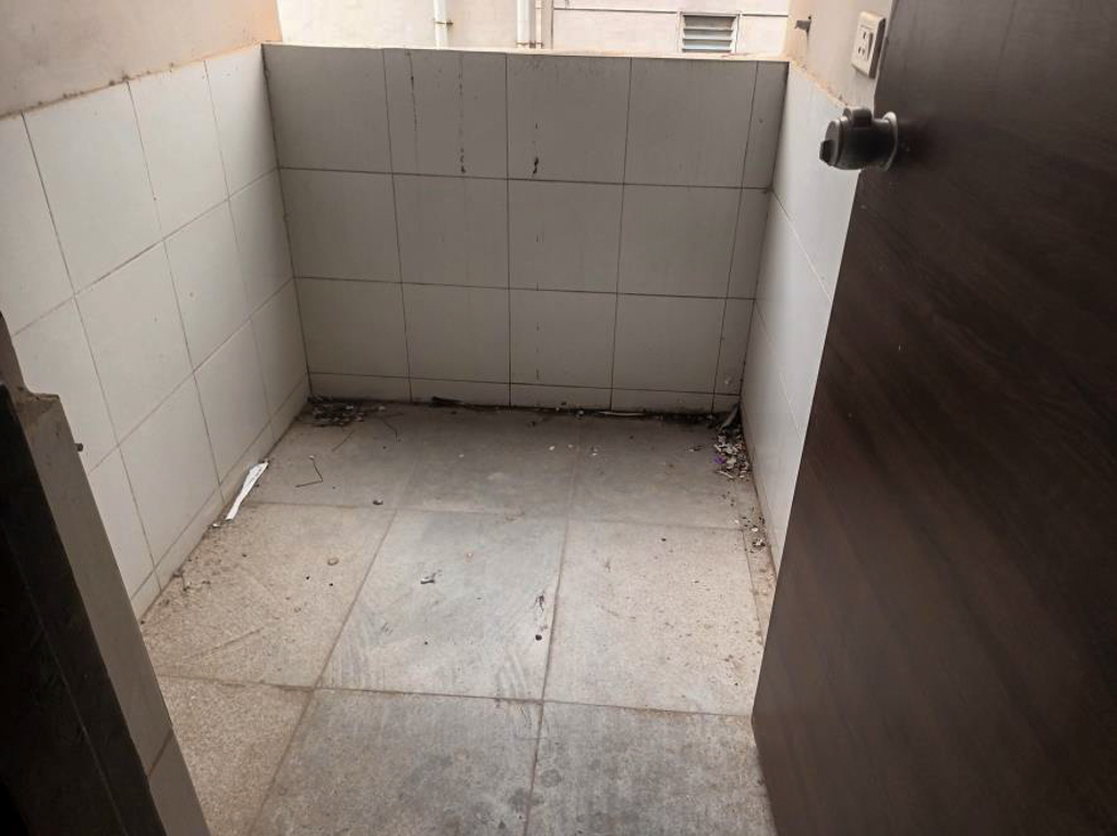 2 BHK Flat for sale in 5th Avenue, Manjalpur, Vadodara Vadodara — photo 11