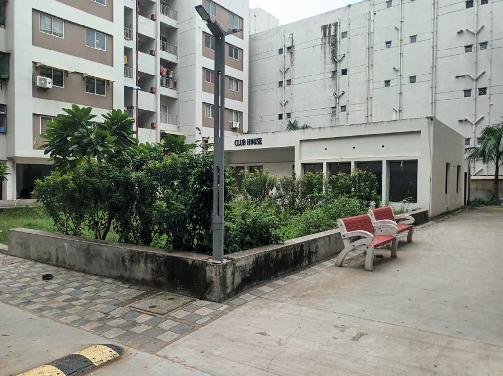2 BHK Flat for sale in 5th Avenue, Manjalpur, Vadodara Vadodara — photo 24