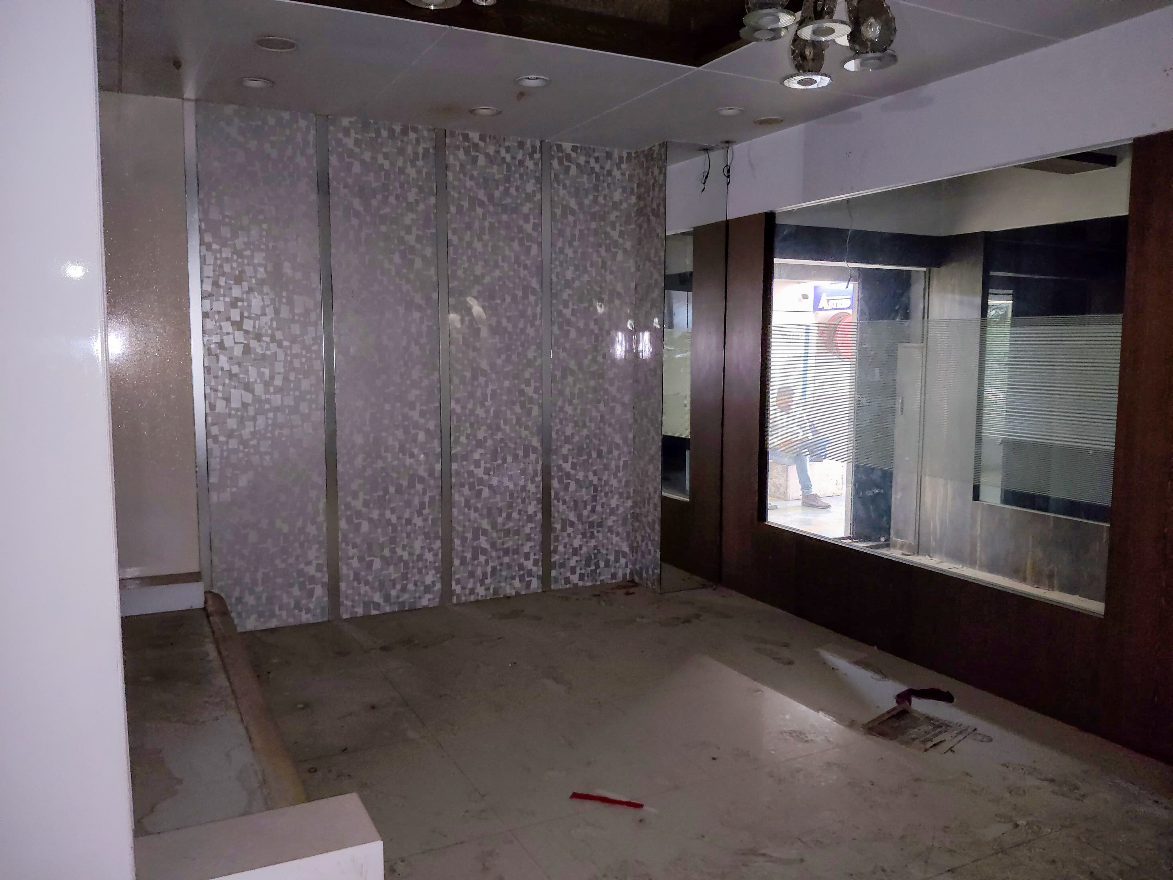 Shops for sale in Surat — photo 25