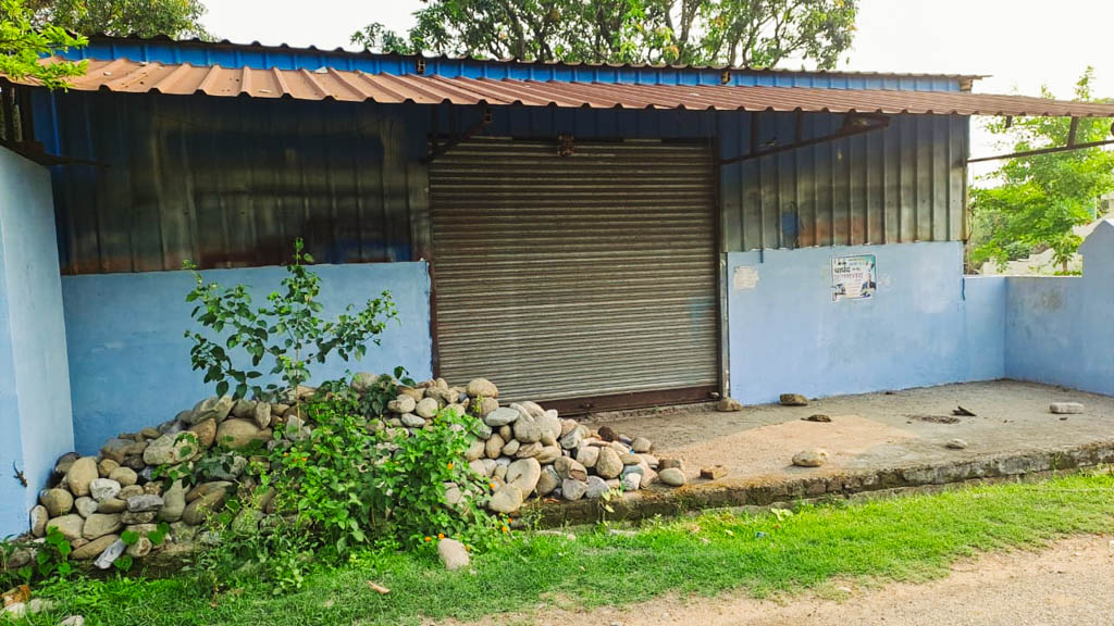 52 square meter Shops for sale in Jasodharpur Industrial Area — photo 1