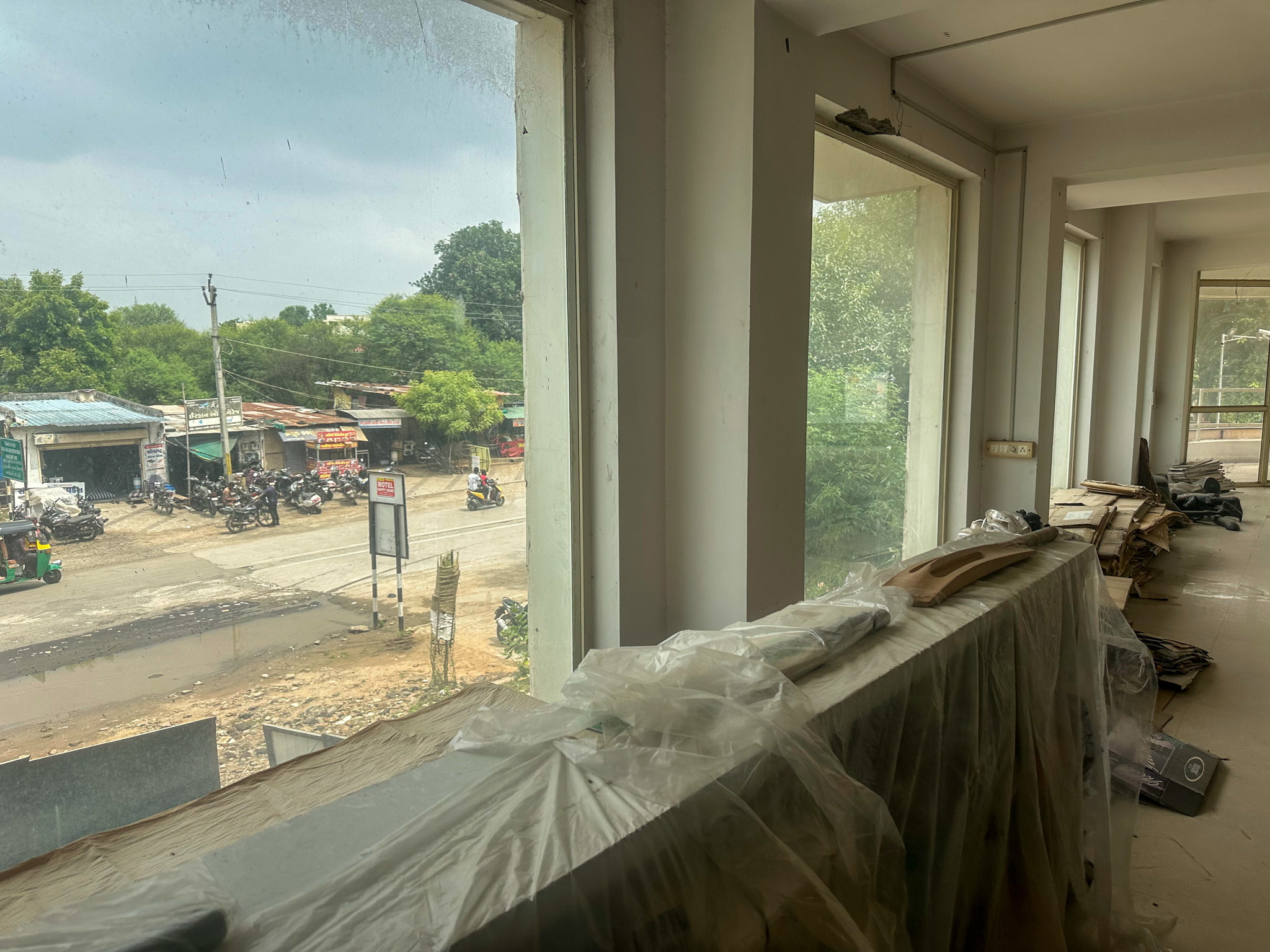 Shops for sale in Anand Anand — photo 8