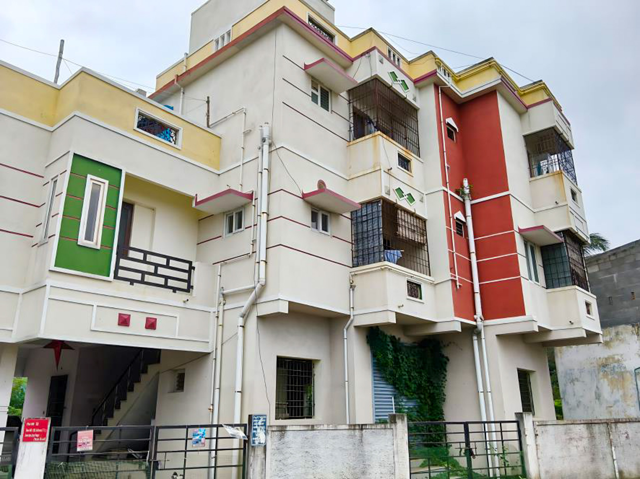 2 BHK Flat for sale in LAKE VIEW, LOCATED IN DEVELIPONG AREA Maraimalai Nagar — photo 1